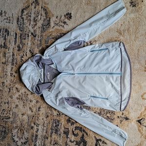 Smartwool Women's Merino Sport Ultra-Light Hoodie- size small